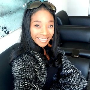 Meet your Posher, Jacqueline